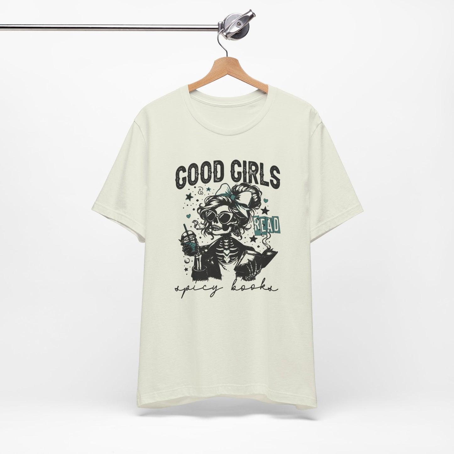 Good Girls Read Spicy Books Tee – For the Wickedly Well-Read