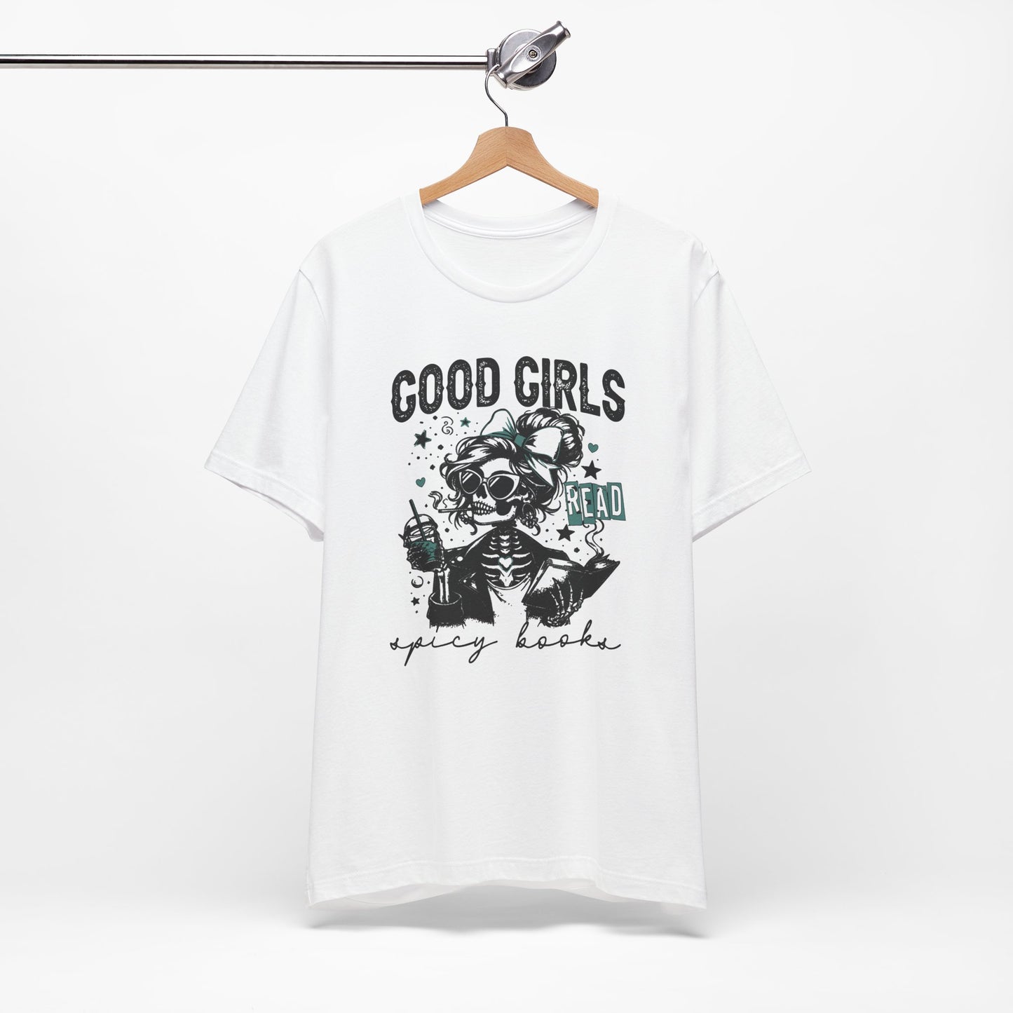 Good Girls Read Spicy Books Tee – For the Wickedly Well-Read
